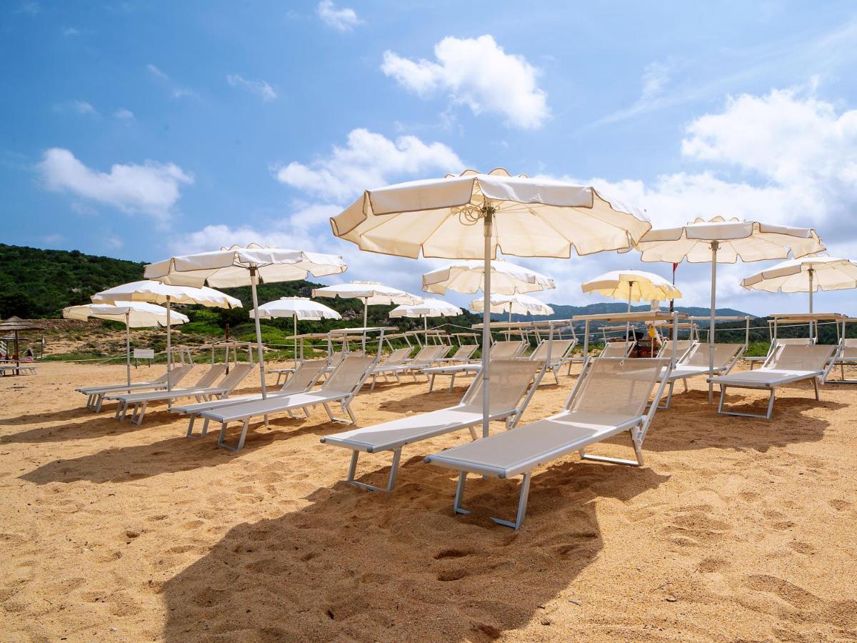 Hotel Pedra Santa Baja Sardinia Bagian luar foto